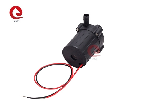 12v 24v सौंदर्य उपकरण ब्रशलेस डीसी पानी पंप अधिकतम प्रवाह 9.5L/मिनट के साथ